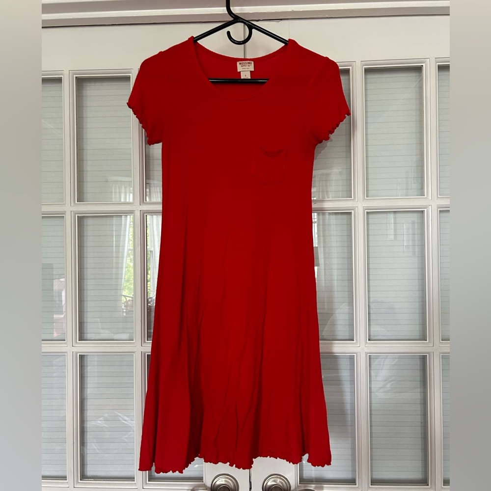 Red T shirt dress